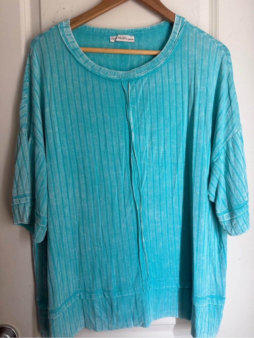 Zenana Outfitters Turquoise Striped Relaxed Short-Sleeve Top rayon spandex L/XL